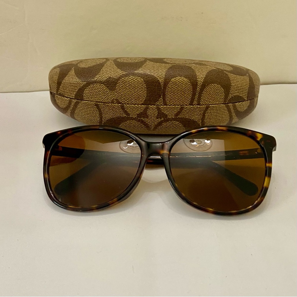 Coach Dark Tortoise Large Sunglasses 512072 57#16 140 3N HC8271U(L1101) - Picture 16 of 16